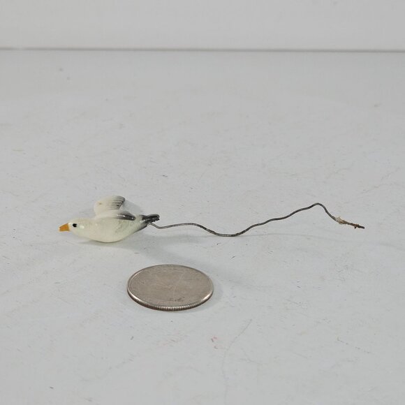 Hagen Renaker Seagull Flying On Wire Miniature Figurine *Chip* - Picture 3 of 8